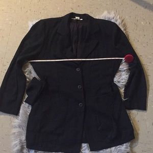 Vintage Ellen Ashley blazer with shoulder pads.